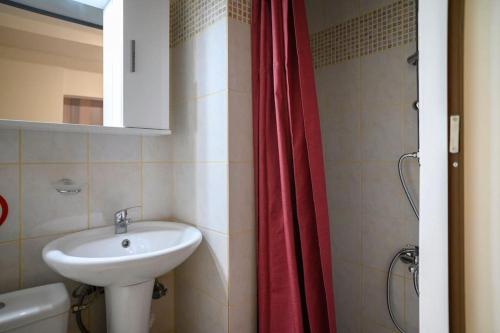 Premium Athenian District Urban Studio