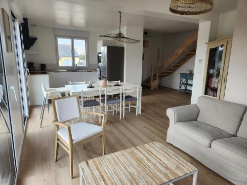 Ti an holen Maison familiale de charme à 5mn à pied de la plage et du port