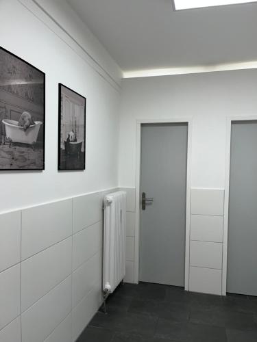 Fotografie z fotogalerie ubytování D10 I shared bathrooms&kitchen v destinaci Garching bei München