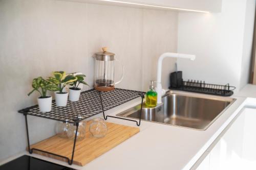 Oculus Kallithea Creators Hub&Suite by Live&Travel
