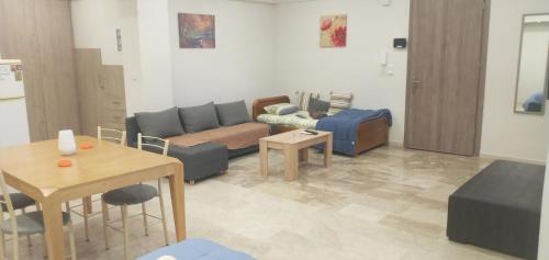 Posezení v ubytování Elia patra apartment