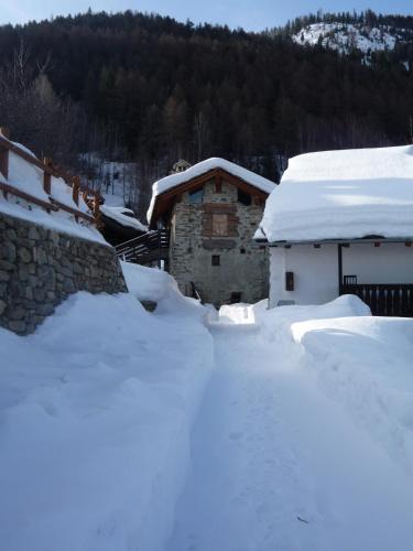 Relais du Paradis Chambres d'Hôtes v zimě