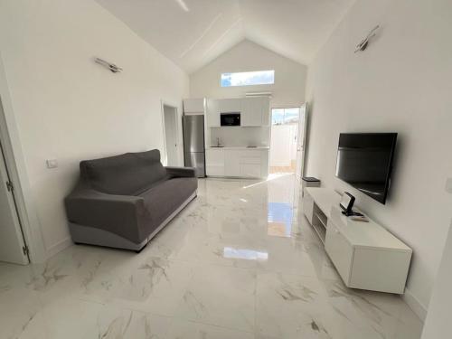 Μια τηλεόραση ή/και κέντρο ψυχαγωγίας στο Perla del sur