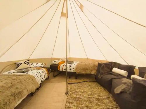 Posezení v ubytování Tipi Zelt mit Bergsicht