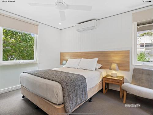 Ένα ή περισσότερα κρεβάτια σε δωμάτιο στο Hastings Villas