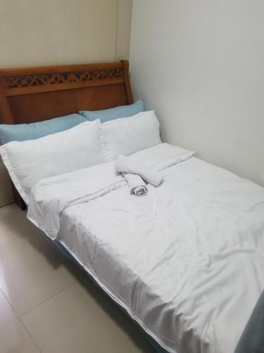 SEA RESIDENCES AFFORDABLE STAYCATIONs