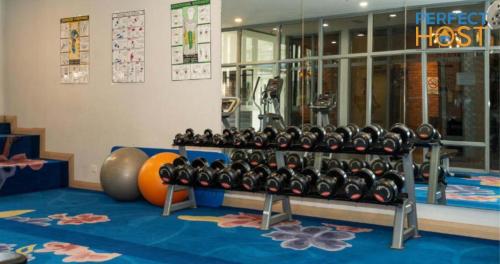 Fitness centrum a/nebo fitness zařízení v ubytování The Straits Melaka by Perfect Host