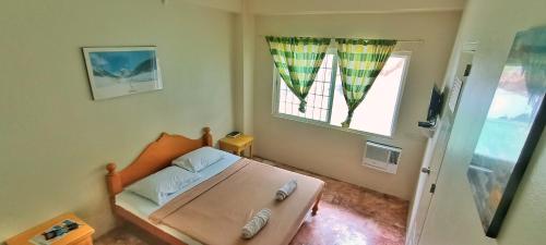 Μια τηλεόραση ή/και κέντρο ψυχαγωγίας στο Scenic View Tourist Inn