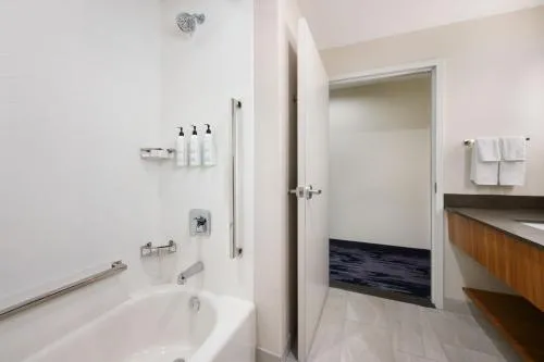Fairfield by Marriott Inn & Suites Orlando at Millenia photo 12