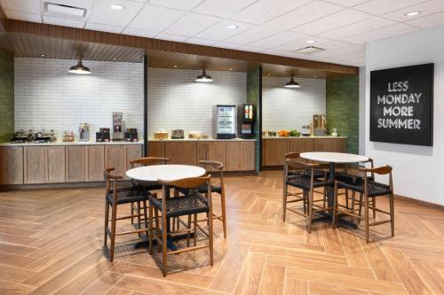 Fairfield by Marriott Inn & Suites Orlando at Millenia photo 17