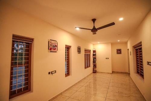 Galería fotográfica de John's Castle en Alleppey