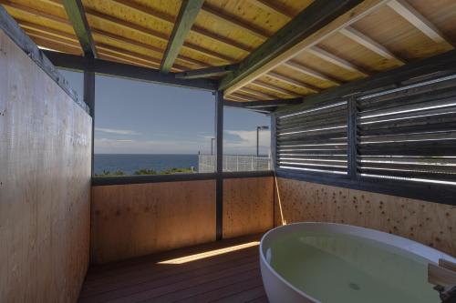 Gallery image of Uenimo Onsen Hotel Shirahama in Shirahama