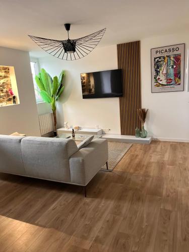 le privilège - 400m de la gare