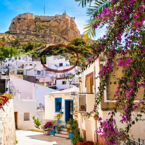 House with sea view in the old town of Alicante