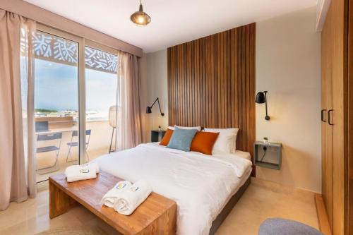 Vogue & Idyllic 2 BDR Mangroovy Free Pool & Beach Access