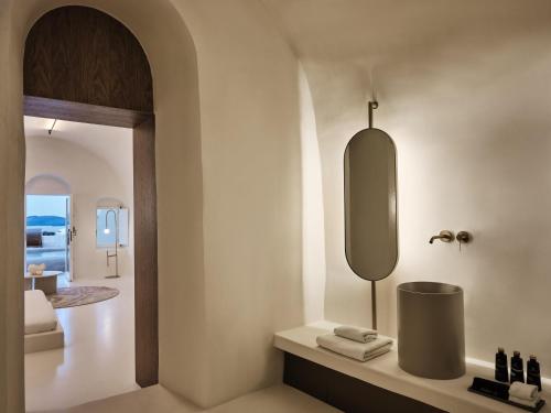 Koupelna v ubytování Andronis Boutique Hotel
