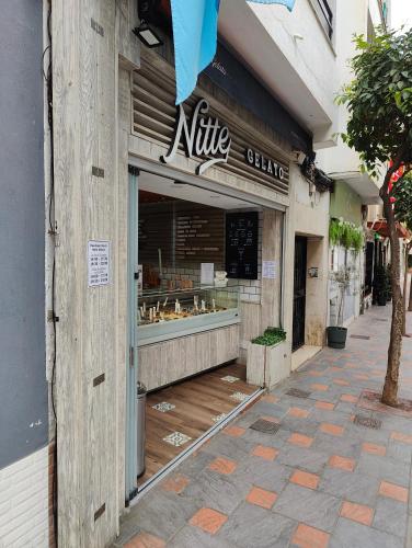 Foto dalla galleria di Boutique Apartment Fuengirola old town & beach with 2bed-2bath a Fuengirola
