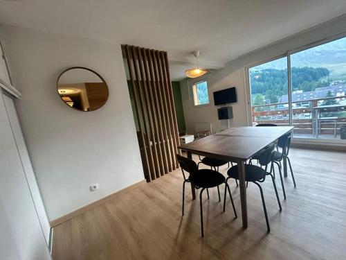 Appartement au ski spacieux pour 7P, piscine sauna