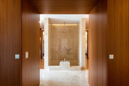 Suite mit Poolblick