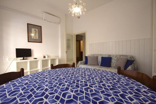 Graziano Holiday House