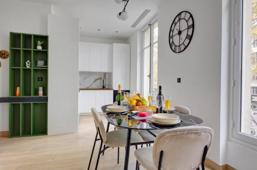 Bluestay 290 - Superbe appartement à Paris 17