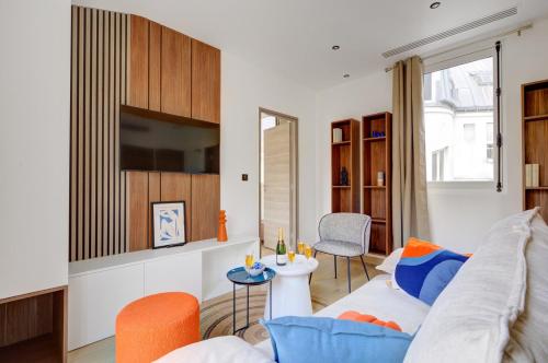 Bluestay 296 - Superbe appartement à Paris 17