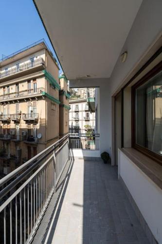 Chiaia-Piazza Amedeo Close Metro Station and Sea