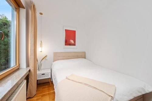 M2 Modern Apartment in City Center