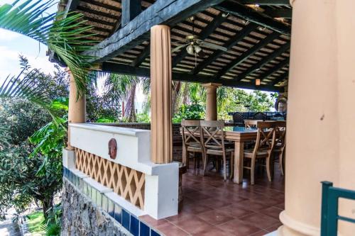 Gallery image of Casa Galeana- Tropical 1-BD 1-WC Mountain Top Luxury Suite with Stunning Views in Ajijic