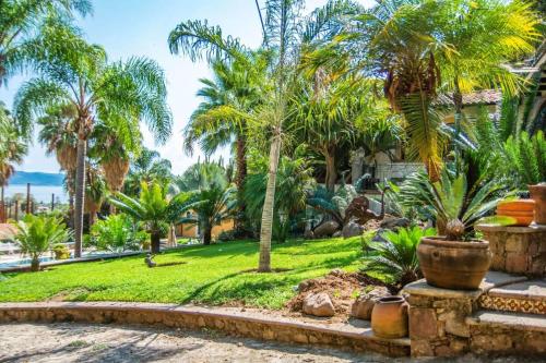 Gallery image of Casa Galeana- Tropical 1-BD 1-WC Mountain Top Luxury Suite with Stunning Views in Ajijic