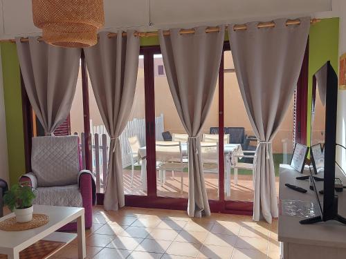 Fotografie z fotogalerie ubytování villa Mimosa v destinaci Corralejo