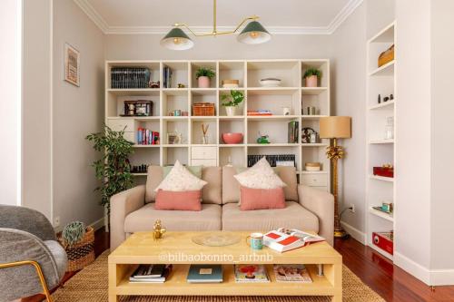 BilbaoBonito 5min Guggenheim 2Bth ,EXT,Quiet & Central, Parking