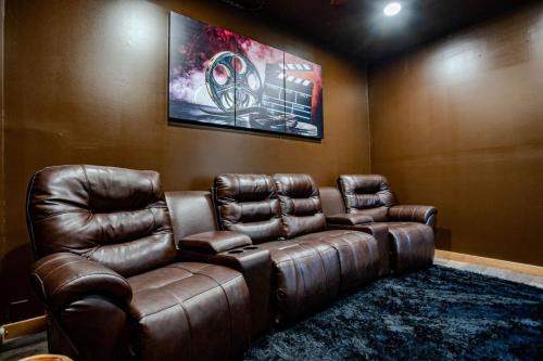 Fotografie z fotogalerie ubytování Osprey - Family Cabin, Hot Tub, Game Room, Theater v destinaci Blairsville