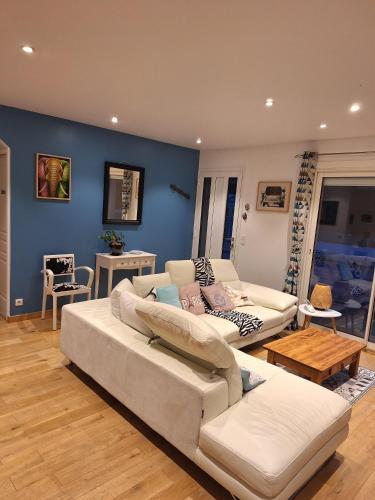 Ruang duduk di Chambre Maeva chez Laurent