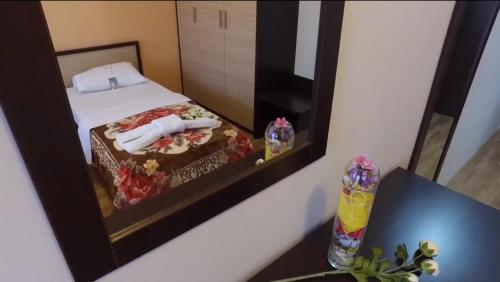 Katil atau katil-katil dalam bilik di The Two Hearts Hotel