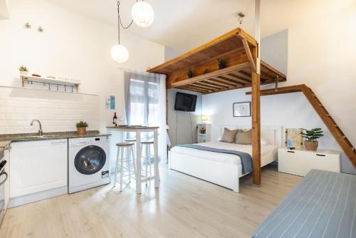 Oli by Unik Vacation