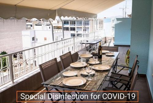 Penthouse archeol musiem, 3BDR, big balcony, wifi 200 mbps fiber