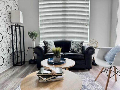 Χώρος καθιστικού στο New 1B1B Private Balcony City View 525Pkwy304