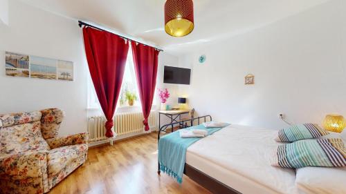 A bed or beds in a room at Ron De Mar - ES TRENC
