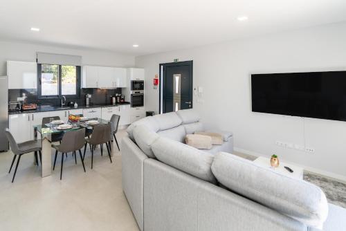 Star House -Jacuzzi & Aircon
