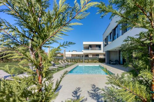 Villa Ivy