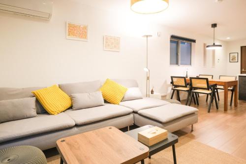 Ruang duduk di SOMO-Villa