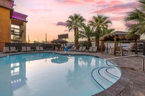 Best Western McCarran Inn Image