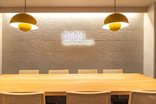 Dash Living Gojo