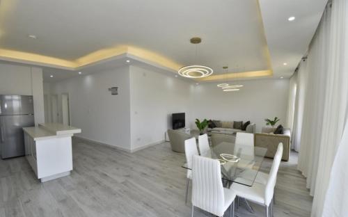 Lakewood Golf Suites E1