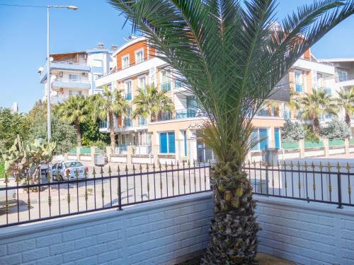 Το κτήριο όπου στεγάζεται  το ξενοδοχείο διαμερισμάτων