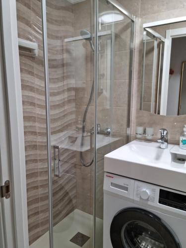 Nice studio,10 min to Del Cura beach with swim.pool