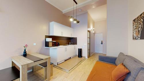 Kuchyňa alebo kuchynka v ubytovaní 252 Suite Majestic - Superbe Appartement à Paris