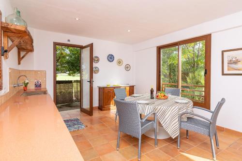Can Fiol Petit by Sealand Villas