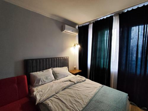 Republic Square Apartments